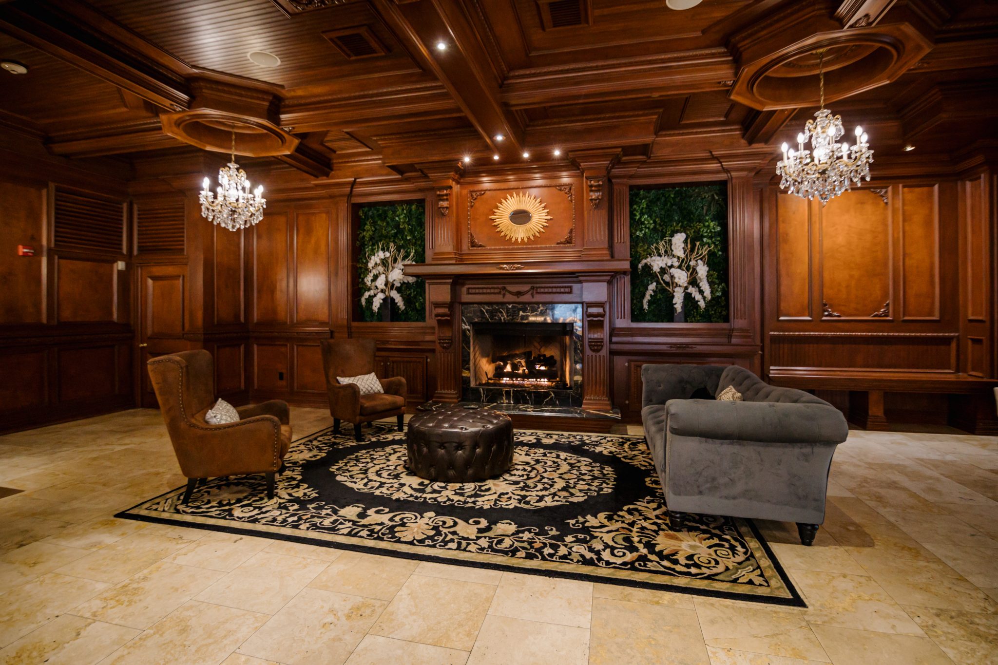 Sweet 16 places in Long Island New York - Enter the Lobby of The Inn at New Hyde Park