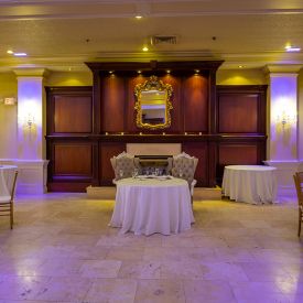 Gable Ballroom at The Inn at New Hyde Park. Ideal for weddings, corporate events, conferences, Sweet 16's, Bat Mitzvah's, birthday parties, and more!