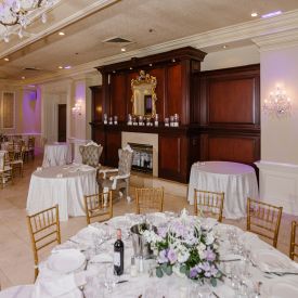 Gable Ballroom at The Inn at New Hyde Park. Ideal for weddings, corporate events, conferences, Sweet 16's, Bat Mitzvah's, birthday parties, and more!